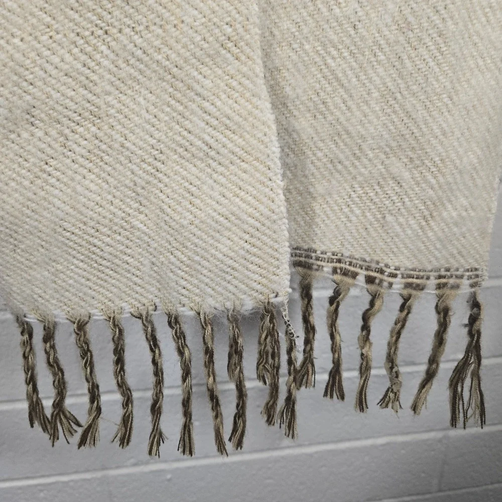 100% Wool Fringe Scarf Check Geometric Striped Woven Winter Warm Cabin Peru 6x72